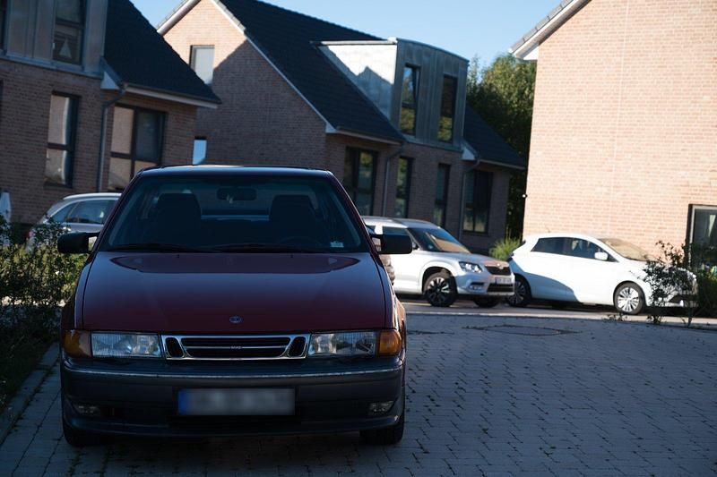 Gebraucht Saab 9000 146 PS (107 kW) 1992 Rot Limousine