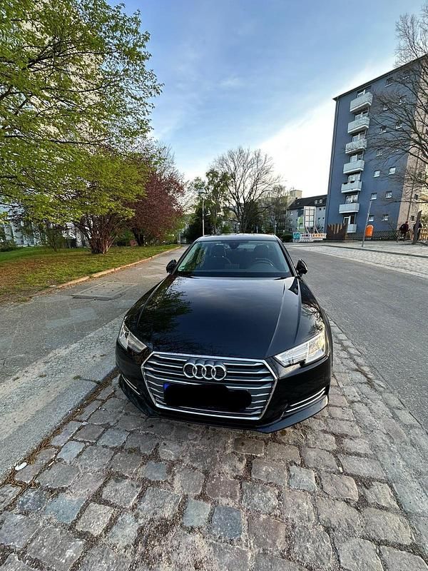 Schwarz Gebraucht 2017 Audi A4 Limousine | 14.500 € (Superpreis) - Bild 1/4