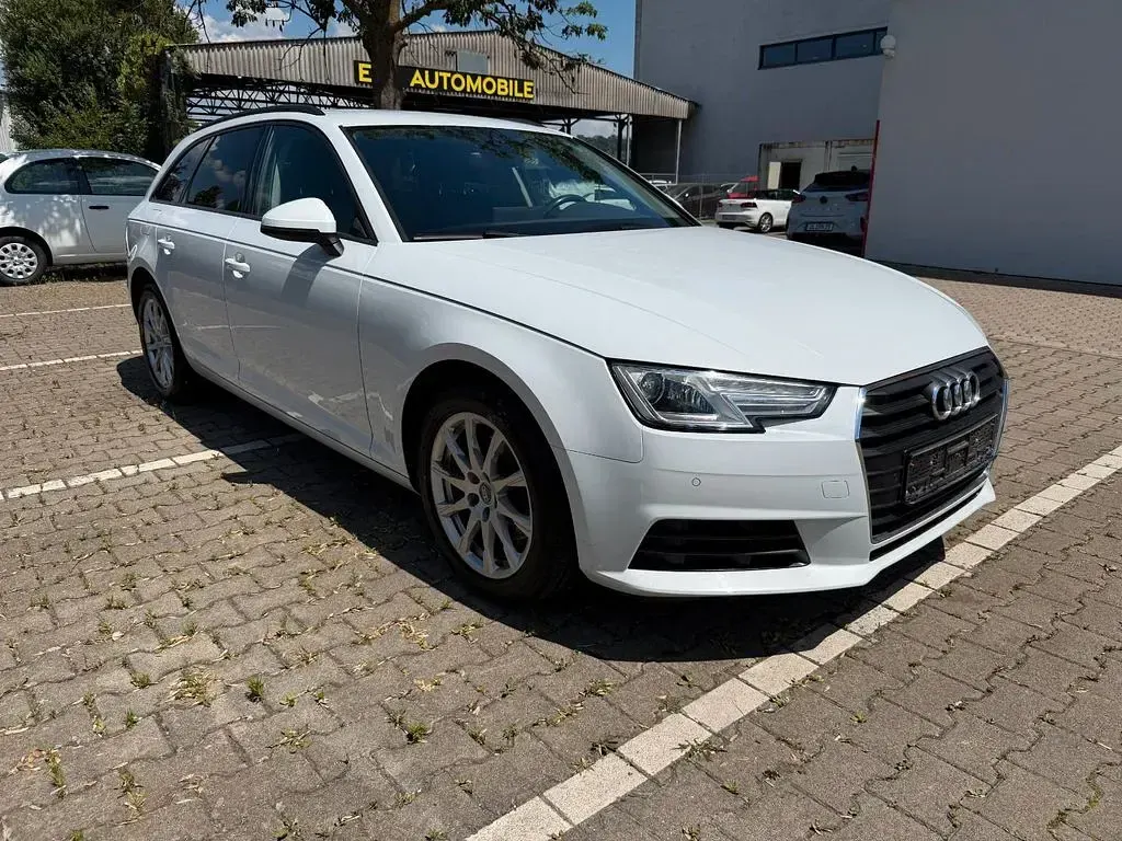 Gebraucht Audi A4 Ambiente 150 PS (110 kW) 2017 Weiß Kombi