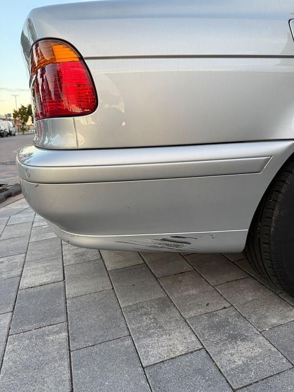 Gebraucht BMW 525 Basis 192 PS (141 kW) 2003 Silber Limousine