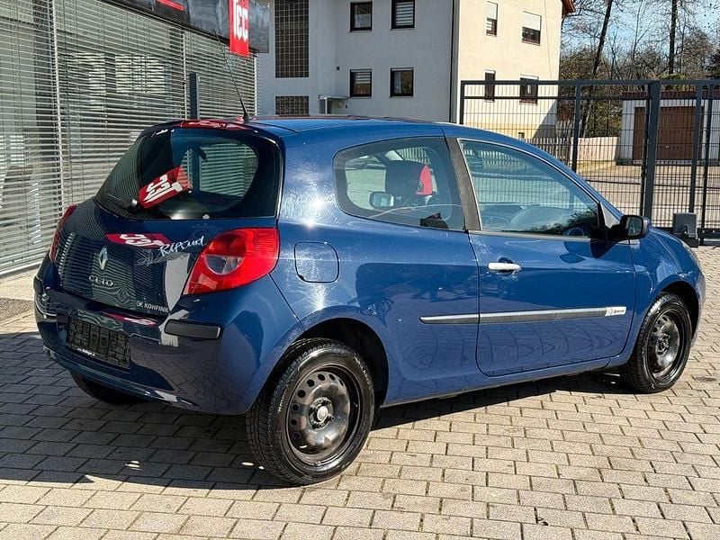 Gebraucht Renault Clio III Rip Curl 75 PS (55 kW) 2007 Blau Kleinwagen