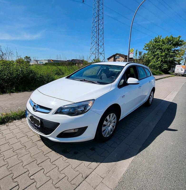 Gebraucht Opel Astra 110 PS (80 kW) 2016 Weiß Kombi