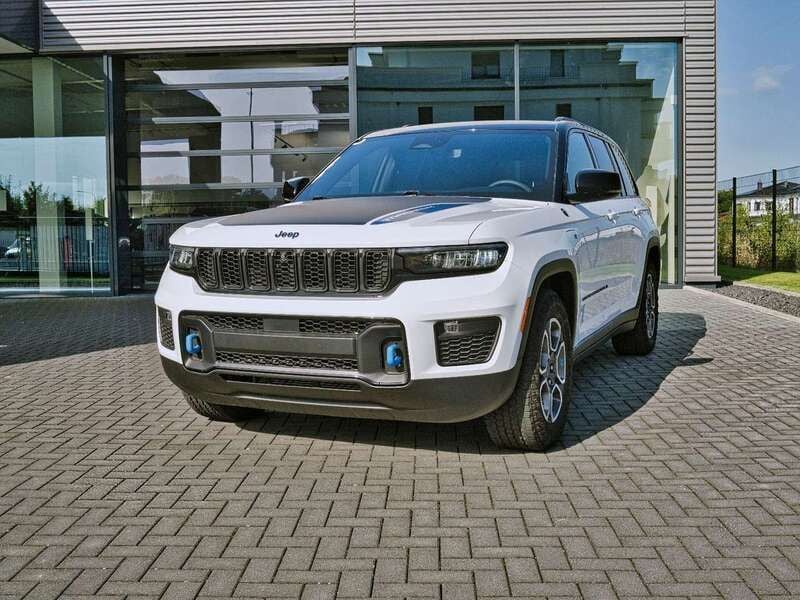 Gebraucht Jeep Grand Cherokee Trailhawk 381 PS (280 kW) 2022 Weiß SUV