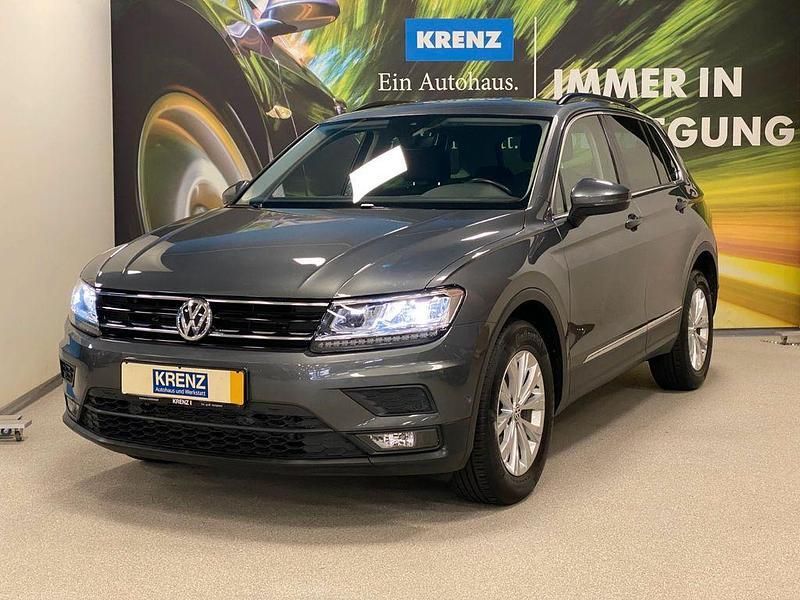 Grau Gebraucht 2018 VW Tiguan Comfortline SUV | 24.990 € (Guter Preis) - Bild 1/4