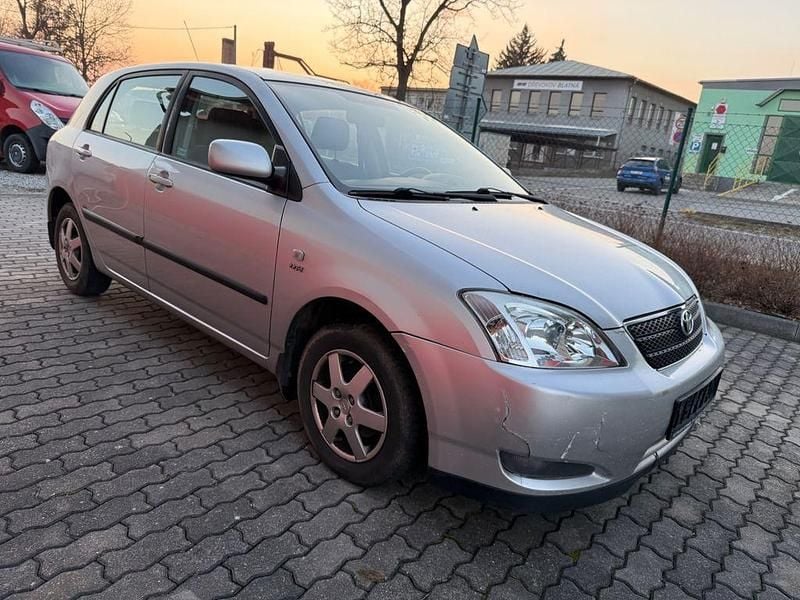 Gebraucht Toyota Corolla 97 PS (71 kW) 2003 Silber Limousine