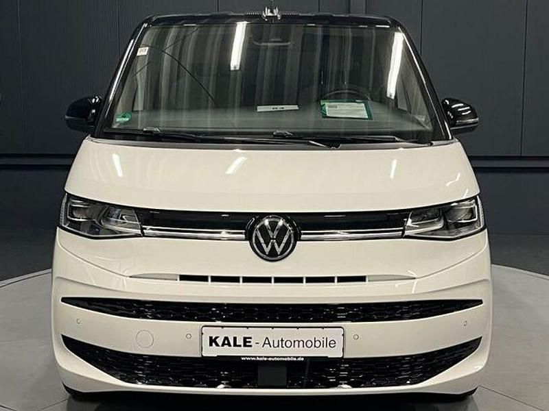 Gebraucht VW Multivan Edition 150 PS (110 kW) 2024 Weiß Van