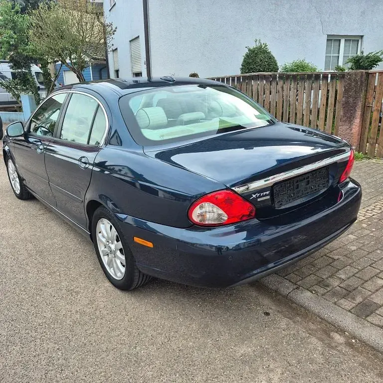 Begagnad Jaguar X-type Executive 145 HK (106 kW) 2008 Sedan