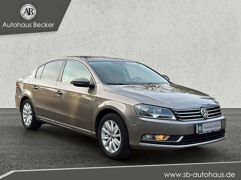 Gebraucht VW Passat Comfortline 122 PS (89 kW) 2014 Braun Limousine