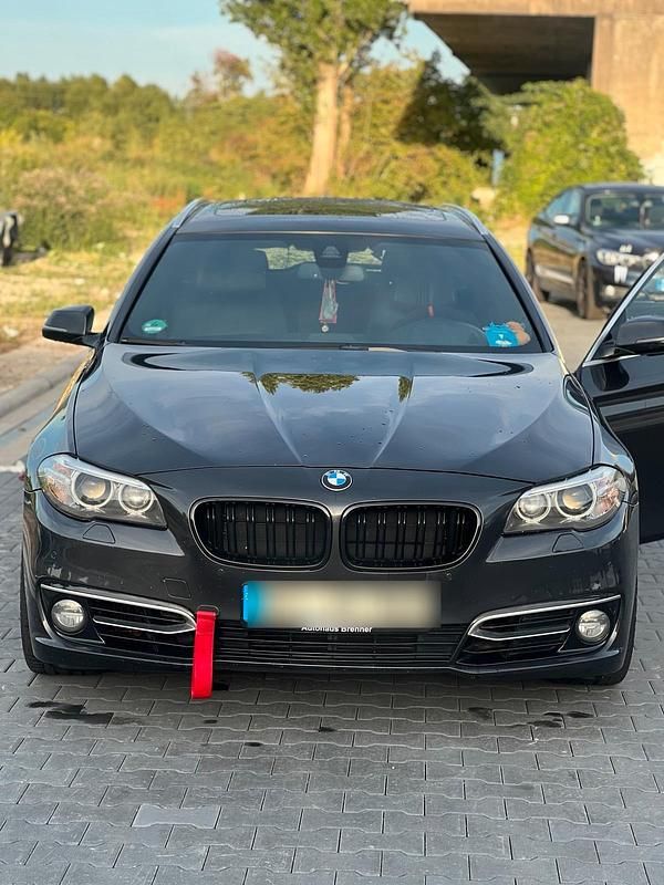 Andere farben Gebraucht 2014 BMW 535 Kombi | 15.500 € (Fairer Preis) - Bild 1/4