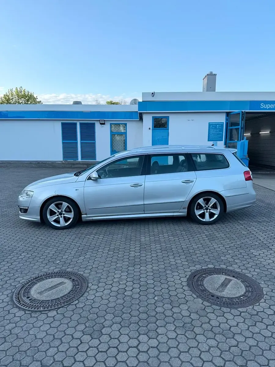 Gebraucht VW Passat R-line 140 PS (102 kW) 2009 Silber Kombi