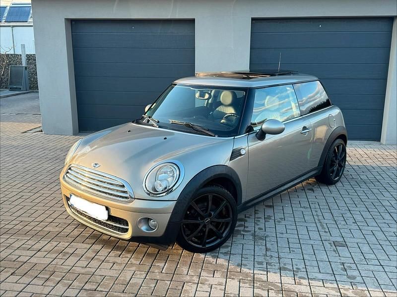 Gebraucht Mini Cooper D 108 PS (79 kW) 2009 Andere farben Kleinwagen
