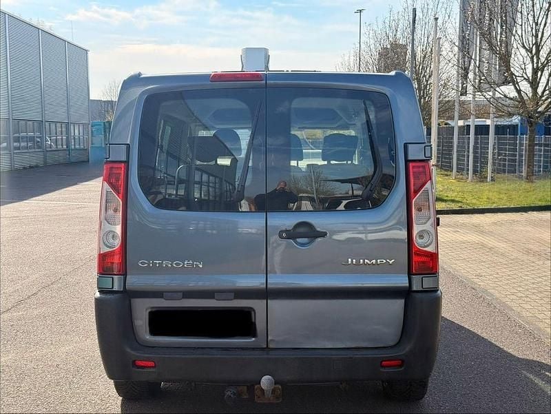 Second-hand Citroën Jumpy 120 CP (88 kW) 2008 Gri Monovolum
