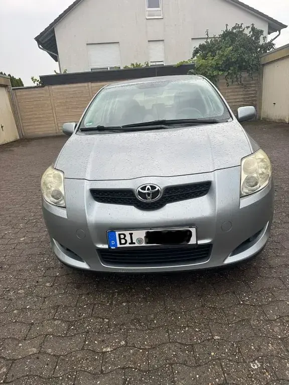 Gebraucht Toyota Auris Executive 132 PS (97 kW) 2009 Grau Kleinwagen