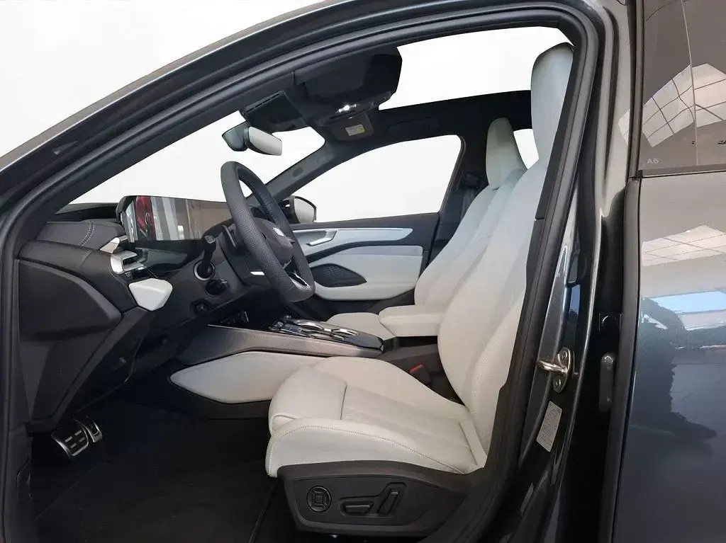 Gebraucht Audi A6 Ambiente 367 PS (269 kW) 2025 Mitternachtsgrün metallic Limousine