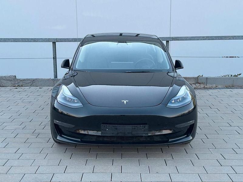 Second-hand Tesla Model 3 366 kW (498 CP) 2021 Negru Berlinǎ