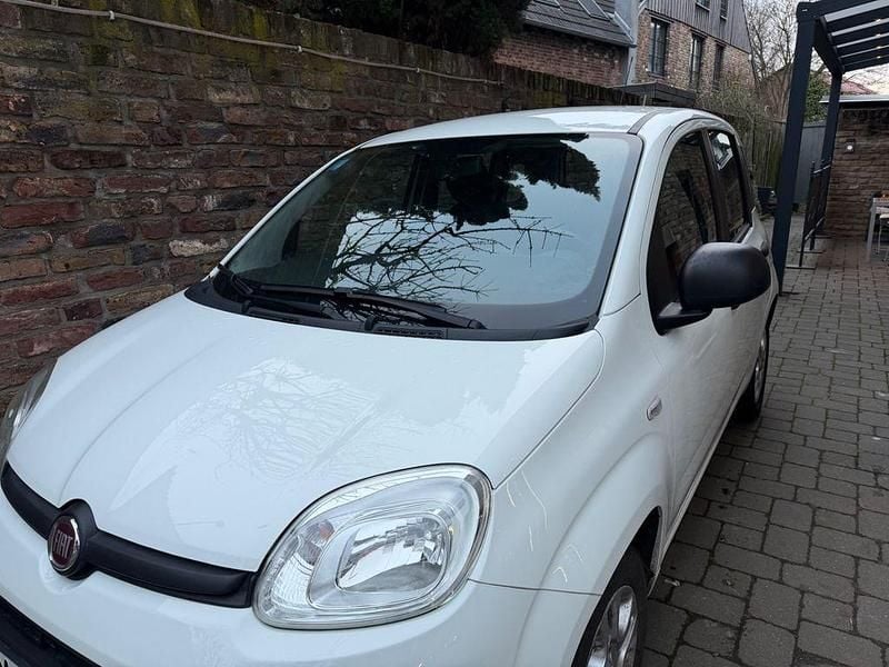 Gebraucht Fiat Panda Mystyle 69 PS (50 kW) 2015 Weiß Kleinwagen