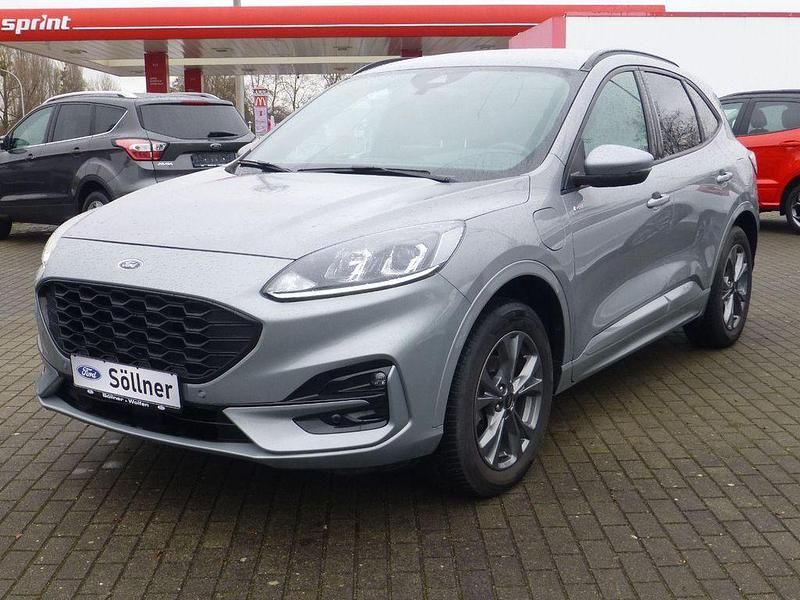 Gebraucht Ford Kuga ST-Line 224 PS (164 kW) 2022 Silber SUV