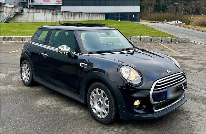 Gebraucht Mini Cooper D 116 PS (85 kW) 2015 Schwarz Kleinwagen