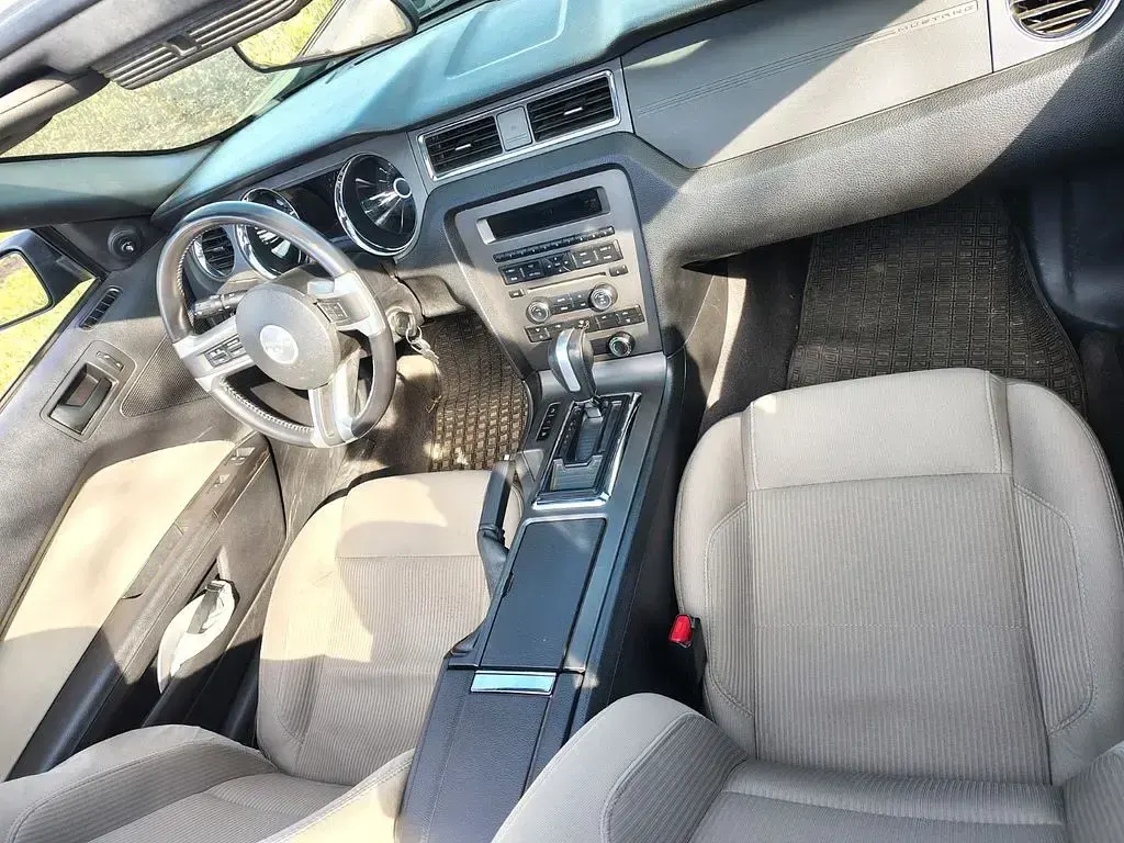 Gebraucht Ford Mustang 315 PS (231 kW) 2012 Grau Cabrio