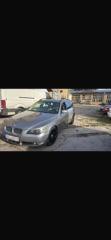 Grau Gebraucht 2005 BMW 535 Kombi | 3.750 € (Superpreis) - Bild 1/3