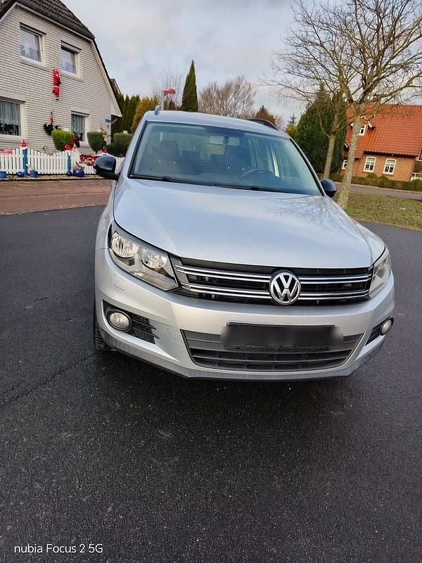 Gebraucht VW Tiguan 122 PS (89 kW) 2012 Silber SUV