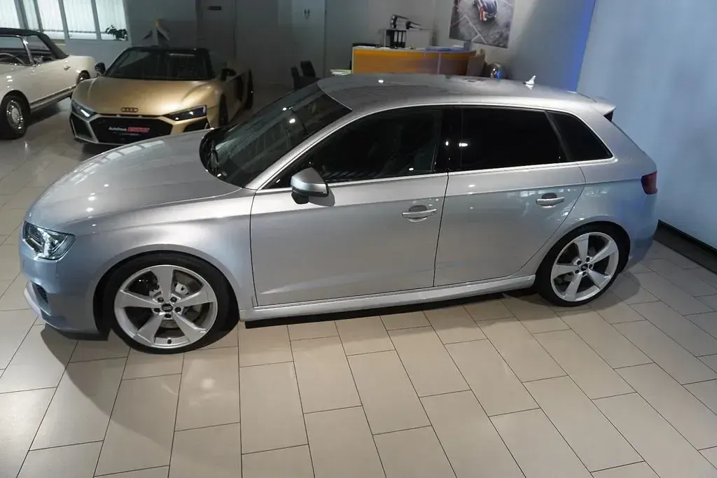 Gebraucht Audi RS3 Sport 367 PS (269 kW) 2016 Silber Limousine