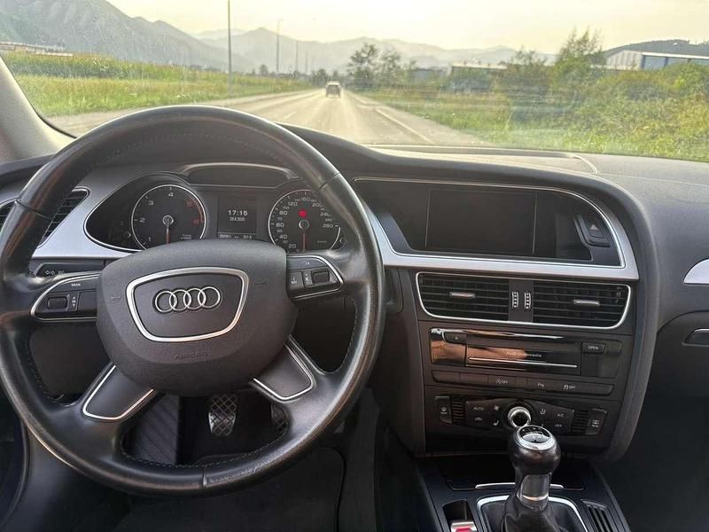Gebraucht 2016 Audi A4 Attraction Kombi | 10.500 € - Bild 1/4