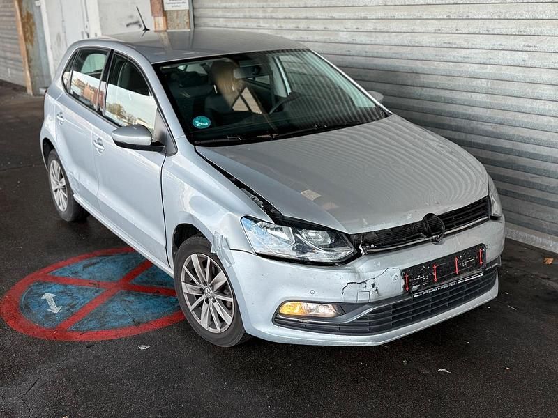 Silber Gebraucht 2017 VW Polo Kleinwagen | 4.500 € (Superpreis) - Bild 1/4