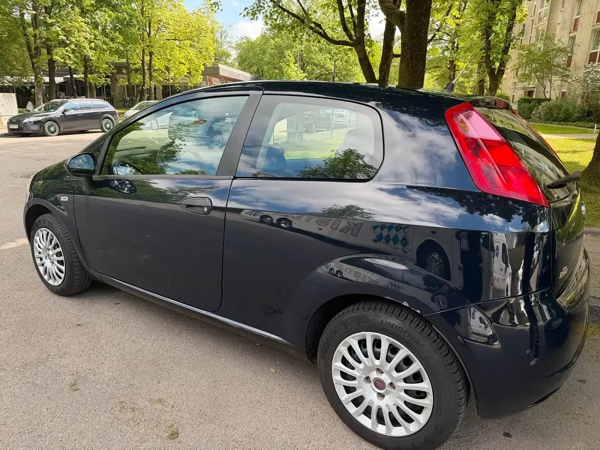 Gebraucht Fiat Grande Punto Dynamic 77 PS (56 kW) 2009 Blau Kleinwagen