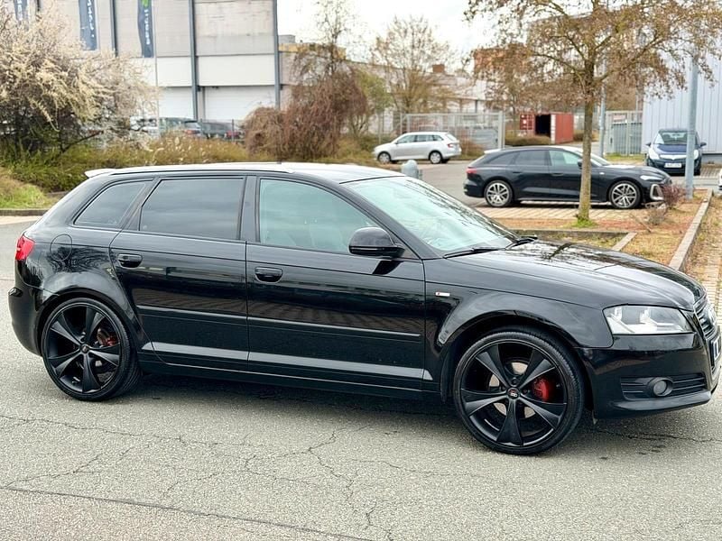 Gebraucht Audi A3 S-Line 131 PS (96 kW) 2010 Schwarz Kleinwagen