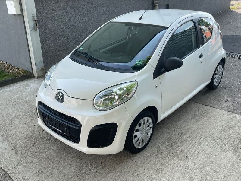 Weiß Gebraucht 2013 Citroën C1 Advance Kleinwagen | 3.700 € (Fairer Preis) - Bild 1/4
