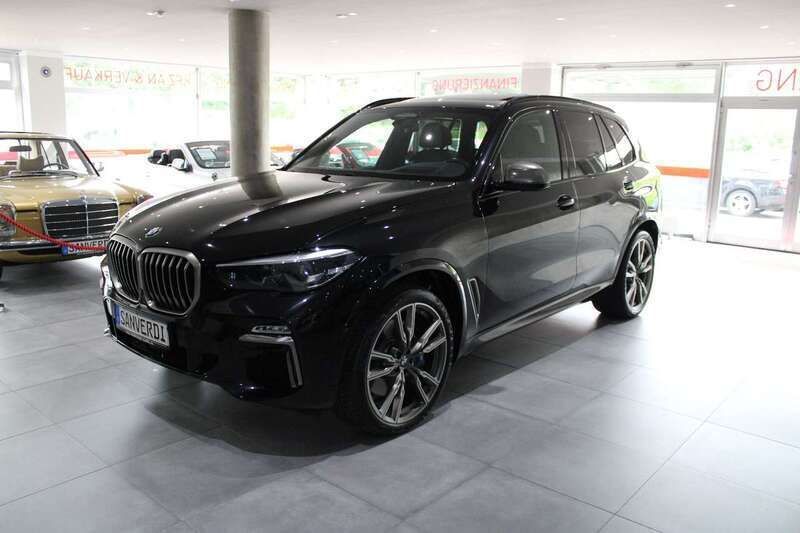 Black sapphire Gebraucht 2019 BMW X5 M SUV | 43.990 € (Guter Preis) - Bild 1/4