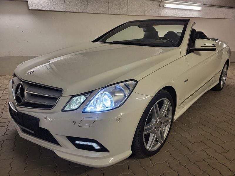 Gebraucht Mercedes E250 Avantgarde 204 PS (150 kW) 2011 Weiß Cabrio