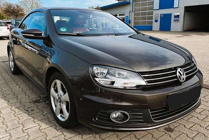 Gebraucht VW Eos Basis 211 PS (155 kW) 2011 Schwarz Cabrio