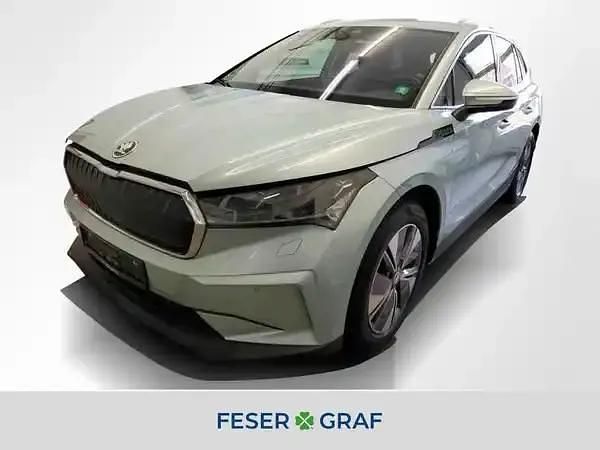 Arctic silber metallic Gebraucht 2022 Skoda Enyaq iV Suite SUV | 28.820 € - Bild 1/3