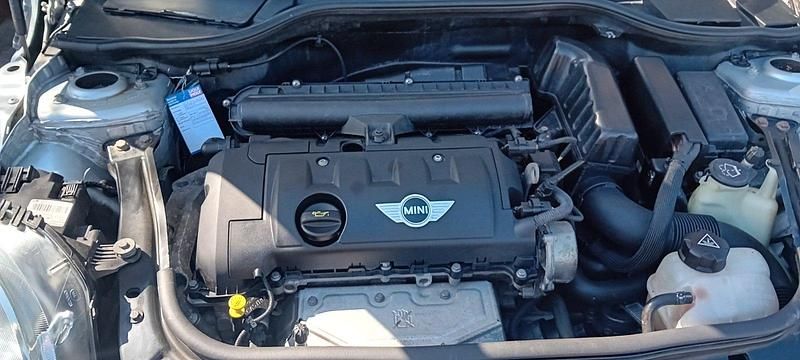 Gebraucht Mini Cooper 120 PS (88 kW) 2007 Silber Kleinwagen