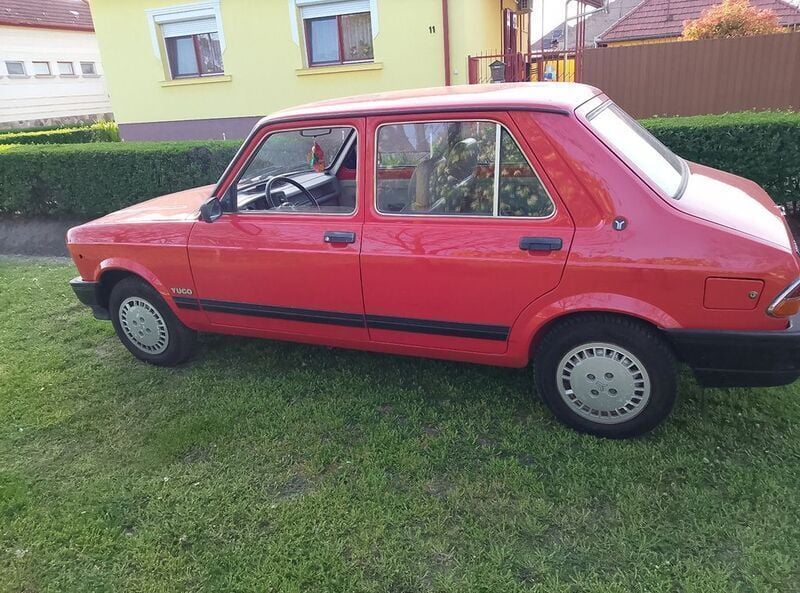 Rot Gebraucht 1990 Zastava Yugo Limousine | 3.500 € - Bild 1/4