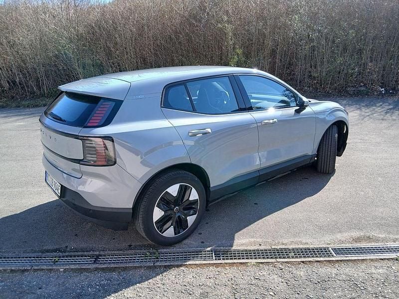 Gebraucht Volvo EX30 Plus 200 kW (272 PS) 2024 Grau SUV
