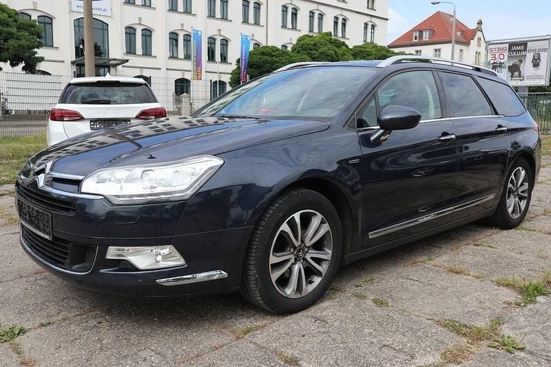 Blau Gebraucht 2017 Citroën C5 Exclusive Limousine | 6.350 € (Guter Preis) - Bild 1/4