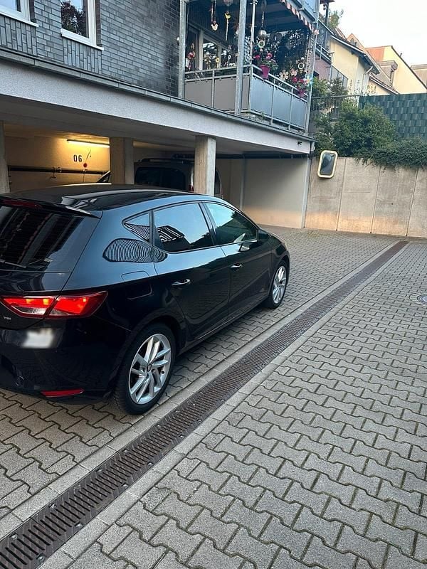 Gebraucht Seat Leon 90 PS (66 kW) 2013 Schwarz Limousine