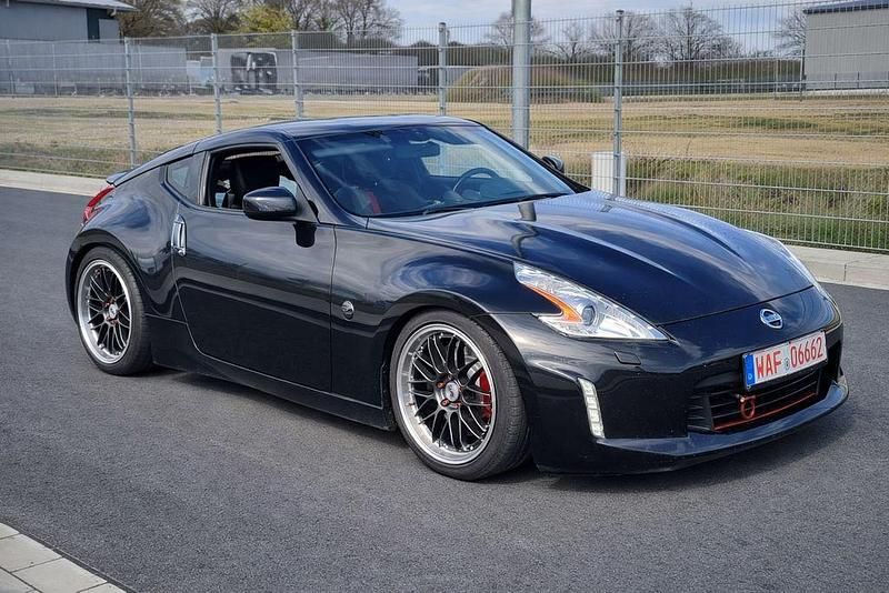 Gebraucht Nissan 370Z Pack 328 PS (241 kW) 2016 Schwarz Coupé
