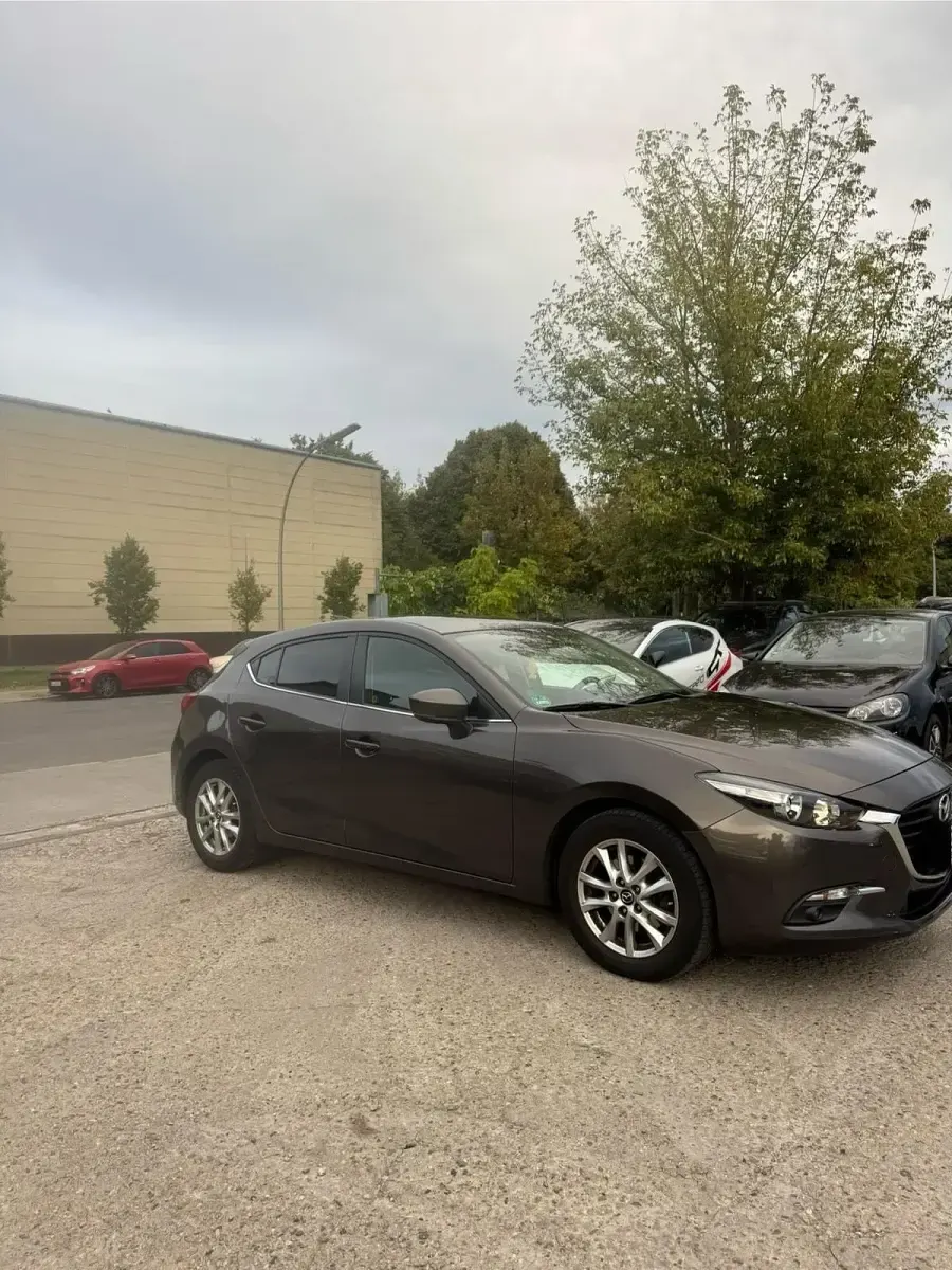 Gebraucht Mazda 3 140 PS (102 kW) 2017 Braun Limousine