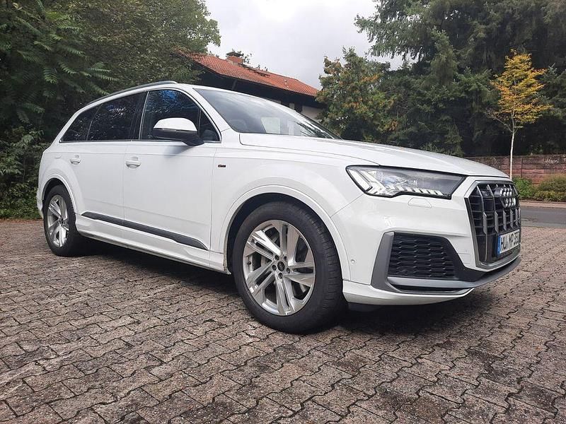 Weiß Gebraucht 2022 Audi Q7 S-Line SUV | 55.990 € (Guter Preis) - Bild 1/4