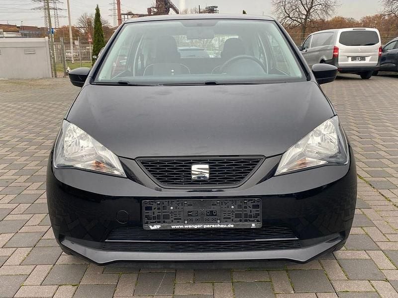 Schwarz Gebraucht 2015 Seat Mii Chic Kleinwagen | 5.990 € (Guter Preis) - Bild 1/4