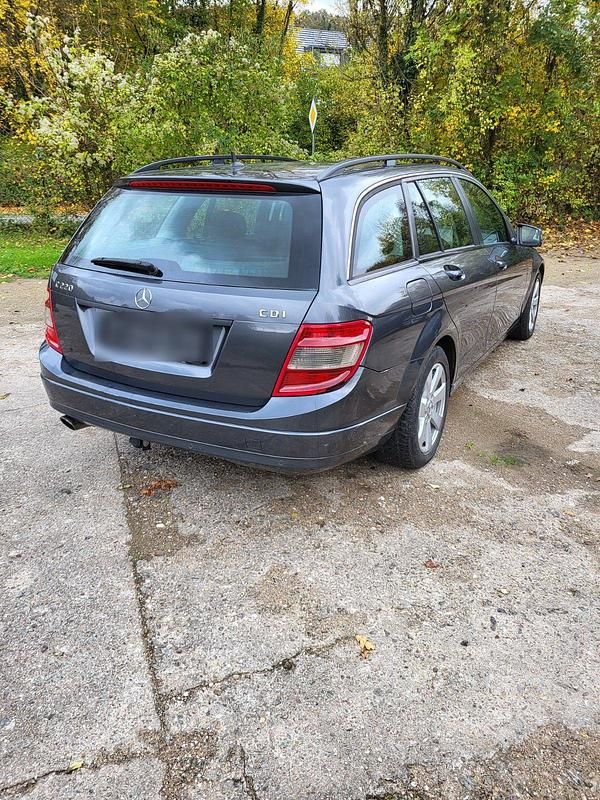 Gebraucht Mercedes C220 170 PS (125 kW) 2008 Grau Kombi