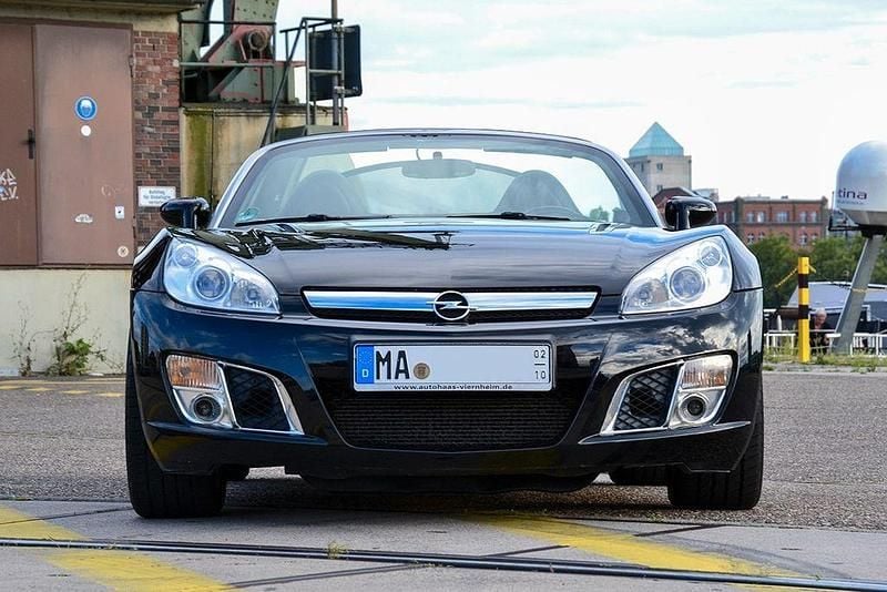 Gebraucht Opel GT 264 PS (194 kW) 2008 Schwarz Cabrio