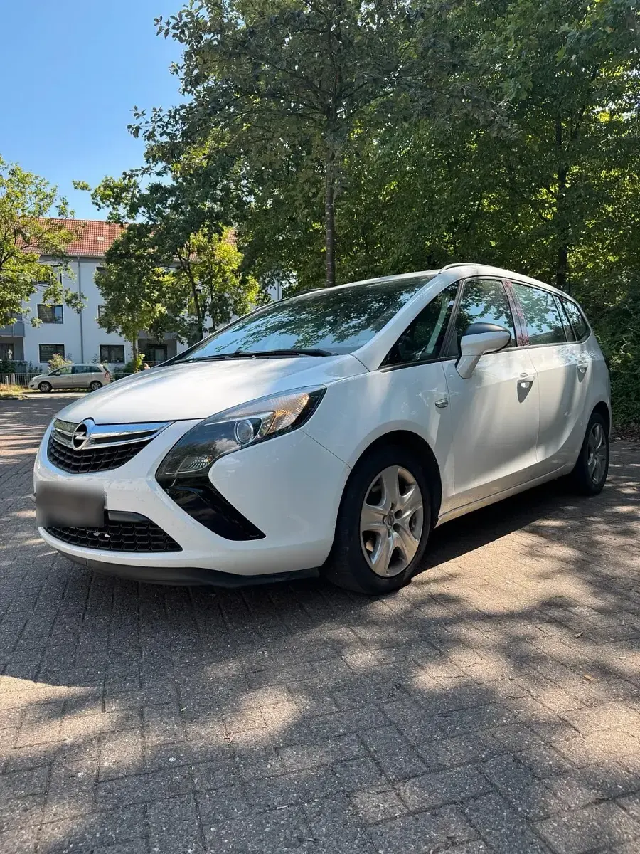 Gebraucht Opel Zafira 120 PS (88 kW) 2015 Weiß Van / Kleinbus