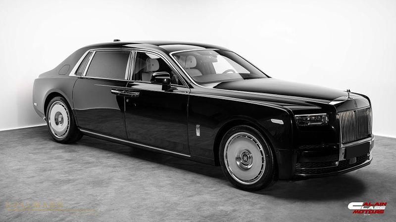 Neu Rolls Royce Phantom 544 PS (400 kW) 2026 Schwarz Limousine