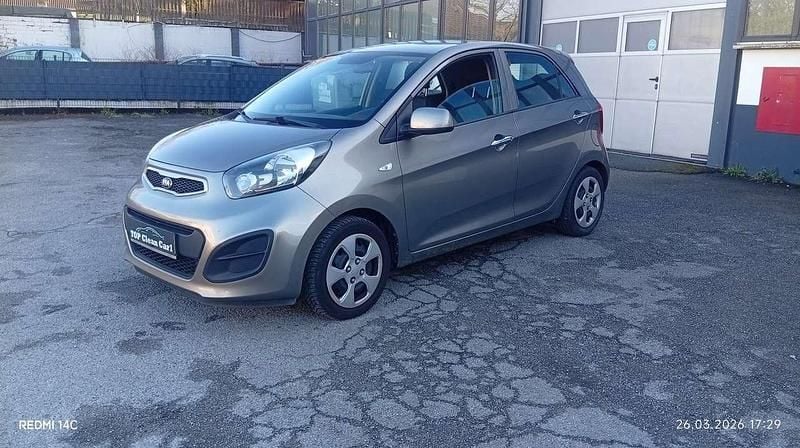Gebraucht Kia Picanto Edition 7 67 PS (49 kW) 2015 Titaniumsilber met. Kleinwagen