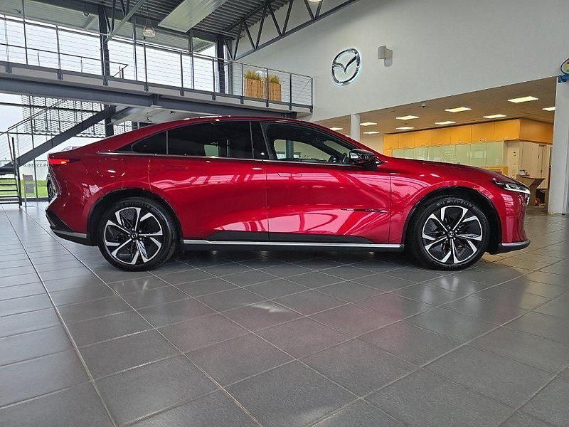 Neu Mazda 6e 180 kW (245 PS) 2026 Rot Limousine